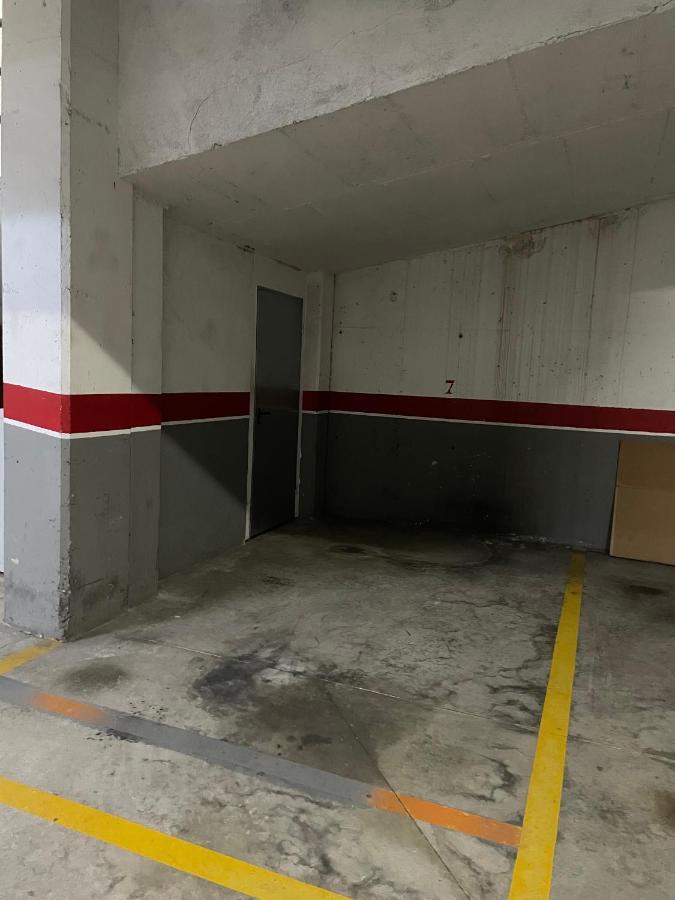 Acogedor Apartamento Vallparadis Con Parking 特拉萨 外观 照片