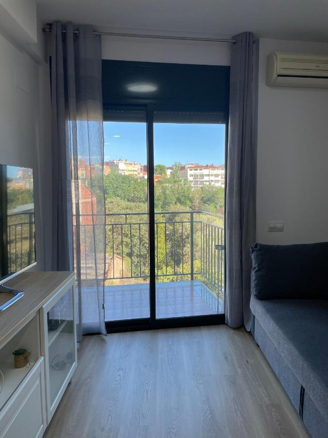 Acogedor Apartamento Vallparadis Con Parking 特拉萨 外观 照片
